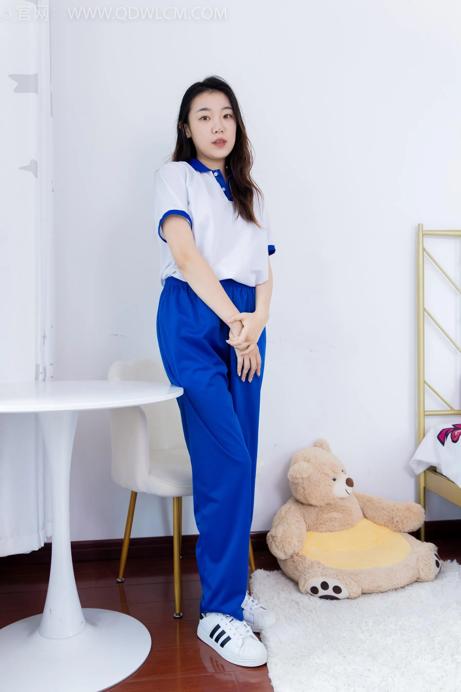 物恋传媒 NO.1585 芒果-新人驾到 [157P]插图1